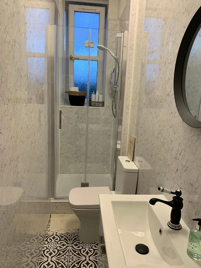 Glamours Stylish Victorian Apartment Near City Centre Edinburgh 0*,  Großbritannien
